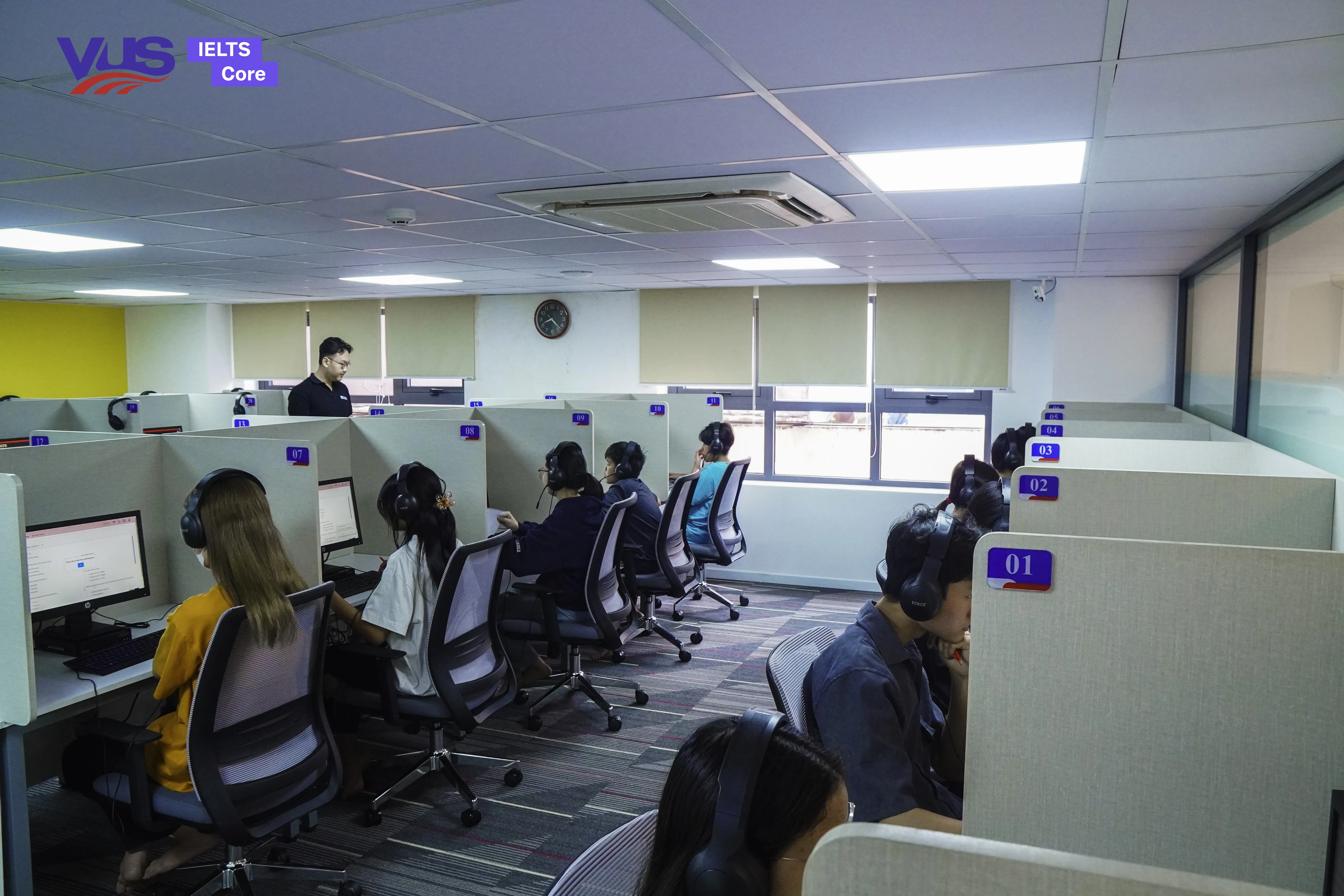 Thi thử IELTS mock test tại VUS
